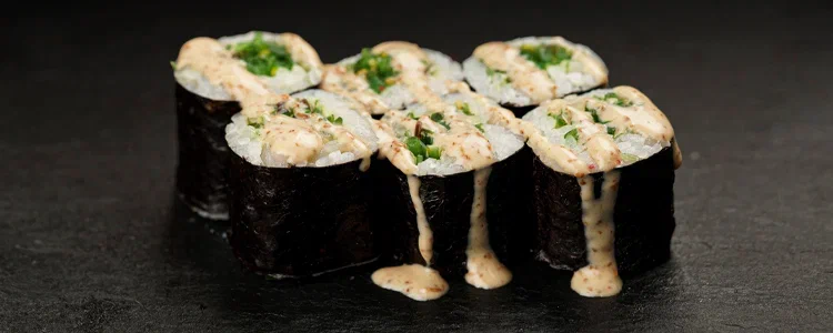 Ролл с чуккой